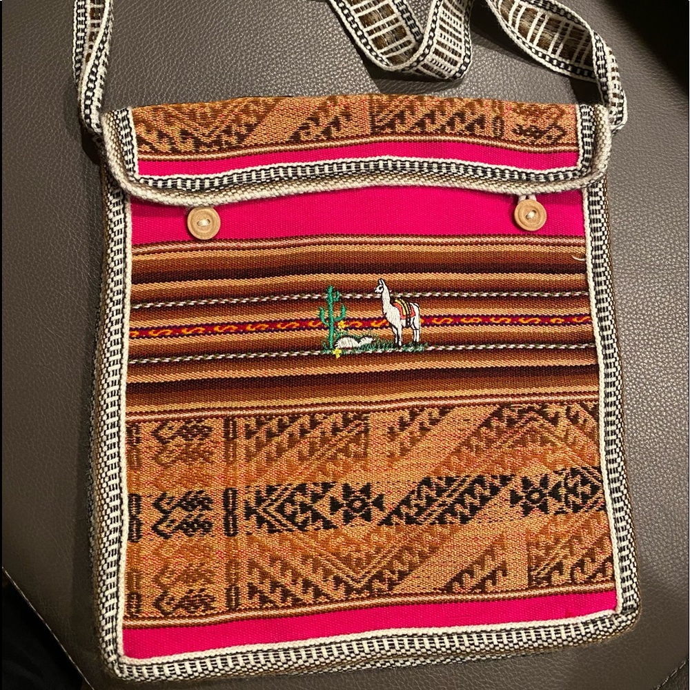 Peruvian purse